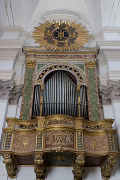 Organ in the Duomo di Santa Maria Assunta